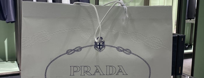 Prada is one of Франция ПАРИЖ 35 Rue Malar.