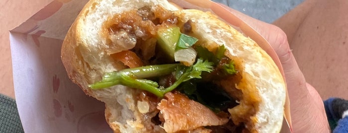 Bánh Mì Hôi An is one of สถานที่ที่บันทึกไว้ของ mariza.