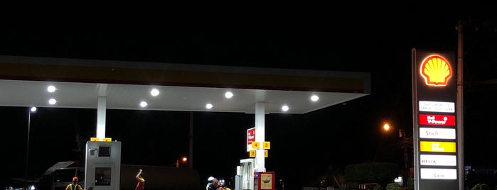 Shell is one of Gas Stops 🚘⛽.