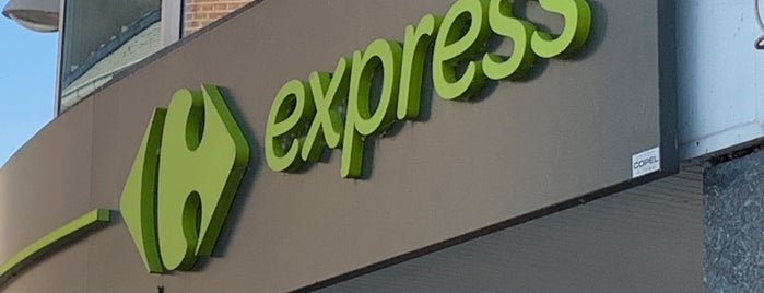 Carrefour Express is one of Onderweg.