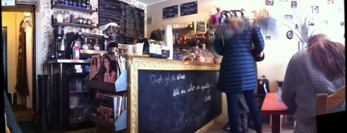 Brooklyn Cafe is one of I  COFFEE & PASTRY.