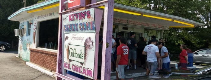 Kevin's Candy Cone is one of Lugares favoritos de Bee!.