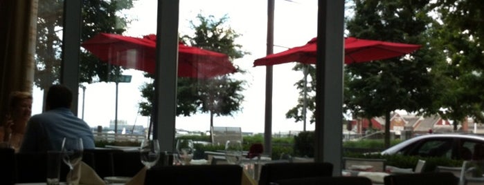 Strega Waterfront is one of Bons plans Boston.