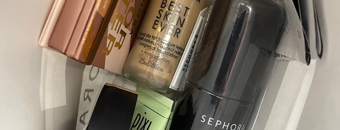 SEPHORA is one of AMEX ACCEPTED.