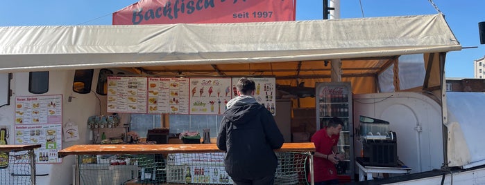 Backfisch Maik is one of Wismar.