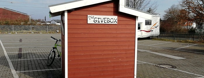 Die Givebox Geben & Nehmen is one of Givebox / Bücherschrank.