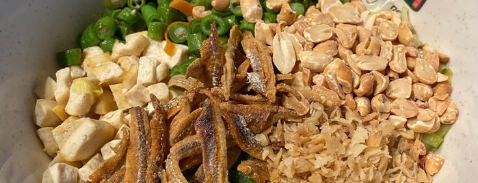 Thunder Tea Rice is one of Zul's Healthy Food List.