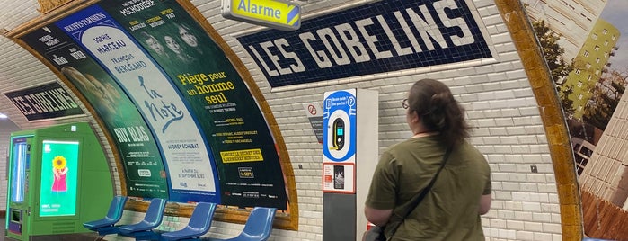 Métro Les Gobelins [7] is one of Métro ligne 7.