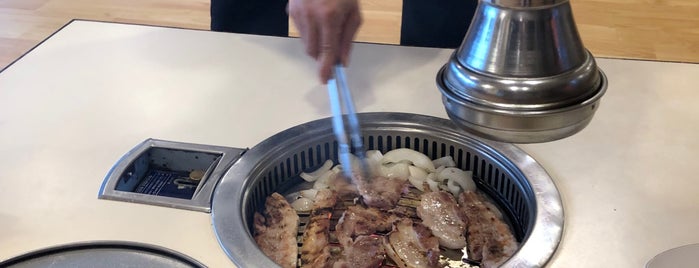 Daorae Korean BBQ Restaurant is one of Faves.