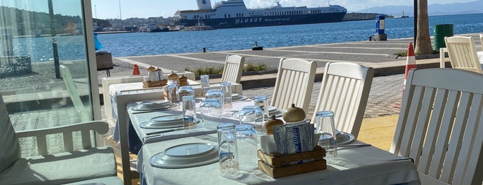 Carpe Diem Restaurant is one of Çeşme (Mant Kırtasiye Üretimi NWM Adisyon Fişi).