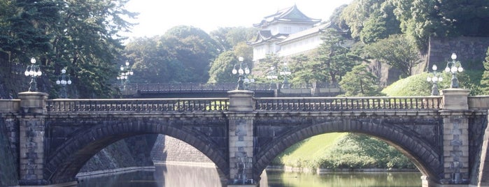 Nijubashi Bridge is one of 東京23区.