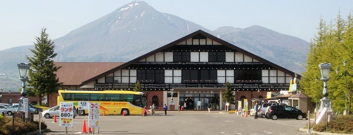 世界のガラス館 猪苗代店 is one of 福島県.