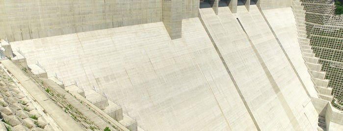 Yunishigawa Dam is one of 日本のダム.