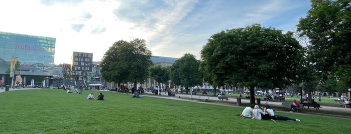 Schillerplatz is one of Штутгарт.