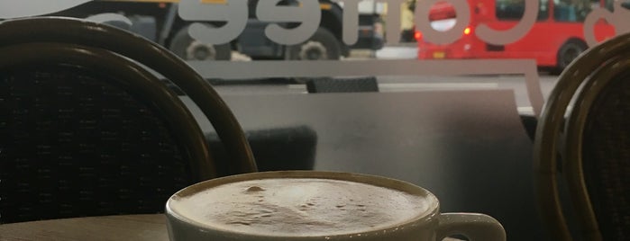 The Twins Coffee Shop is one of Kaffee.