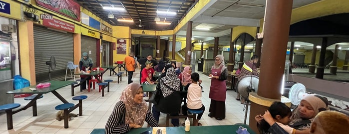 Medan Selera, Tanjong Malim is one of Restaurants & Cafe.