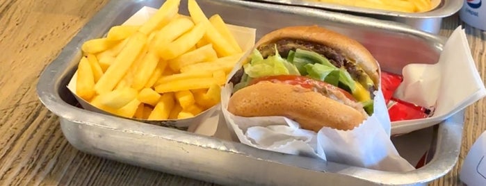 The California Burger is one of Jeddah.