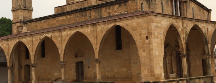 Saint Mamas Church And Icon Museum is one of Posti salvati di Serdar.