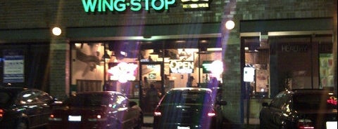 Wingstop is one of Sheenaさんのお気に入りスポット.
