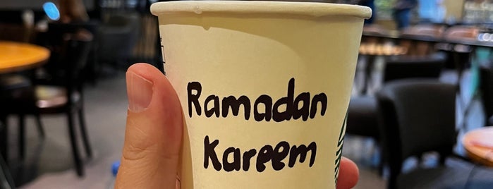 Starbucks is one of Posti che sono piaciuti a Noura A.