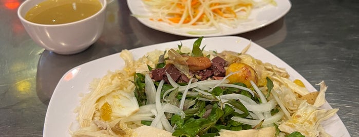 Long Cơm Gà Chicken Rice Restaurant is one of Vietnam.