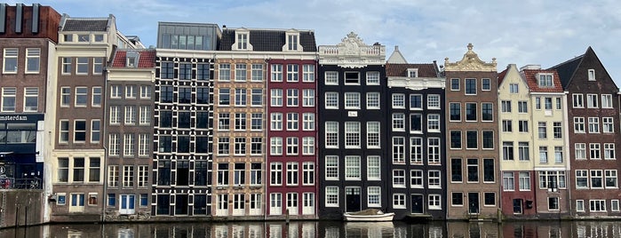 Damrak is one of Amsterdam 🇳🇱.