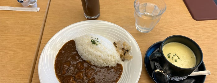 カフェ&ビアレストラン AVION is one of Sigekiさんのお気に入りスポット.