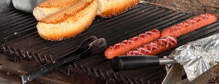 Kotti’s Hot Dog is one of Yemek2.