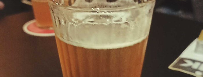 Sputnik Craft Beer is one of Benさんのお気に入りスポット.