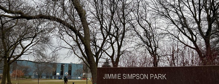 Jimmie Simpson Park is one of Toronto Basketball Courts.