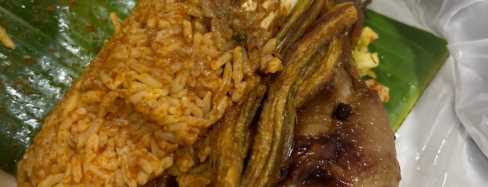 Nasi Lemak Ong is one of Food hunt in kedah.