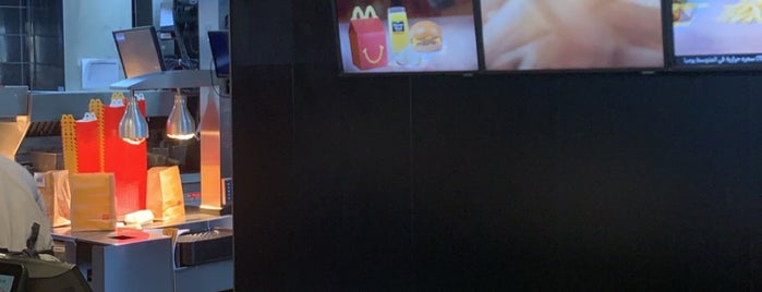 McDonald's is one of M : понравившиеся места.