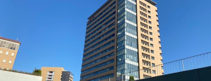 明星大学 日野キャンパス is one of 大学.