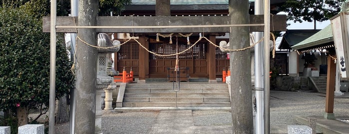 依知神社 is one of 神奈川東部の神社(除横浜川崎).