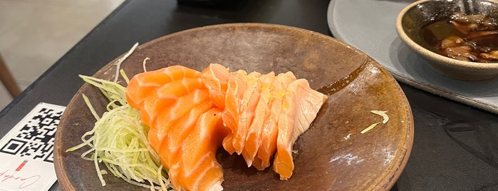 Mori Ohta Sushi is one of Melhores Restaurantes e Bares do RJ.