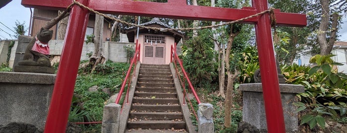 Unoki-Ohtsuka Mounted Tomb is one of 神社_東京都.