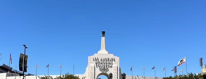 Los Angeles Memorial Coliseum is one of go📅🔛✔️.