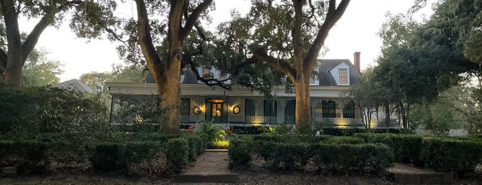 The Myrtles Plantation is one of Paranormal Places.