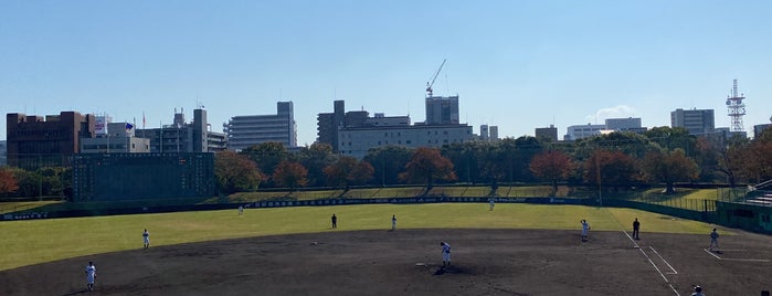 明石トーカロ球場 is one of baseball stadiums.