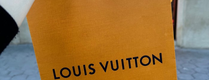 Louis Vuitton is one of Barcelone.