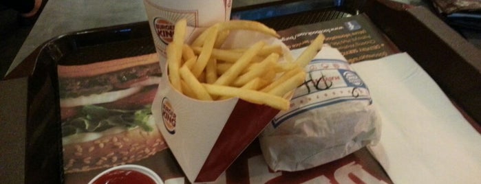 Burger King is one of Posti che sono piaciuti a Chida.Chinida.