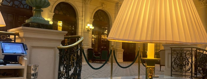 Bar de l'InterContinental Grand Hôtel Paris is one of Des rendez-vous Zens.