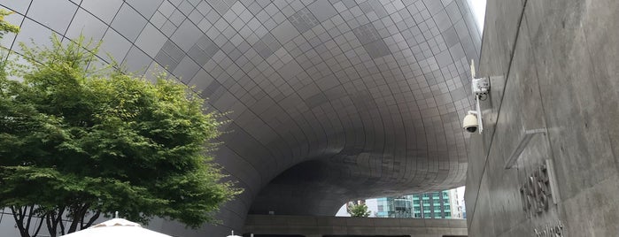 Dongdaemun History & Culture Park is one of SEOUL.