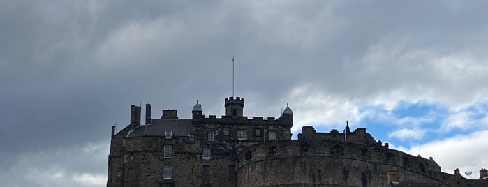 Castlehill is one of Edinburgh.