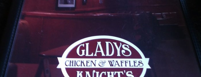 Gladys Knight's Signature Chicken and Waffles is one of Quintain'in Beğendiği Mekanlar.
