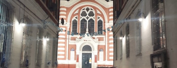 Sinagoga Beith Israel is one of Dan'ın Beğendiği Mekanlar.