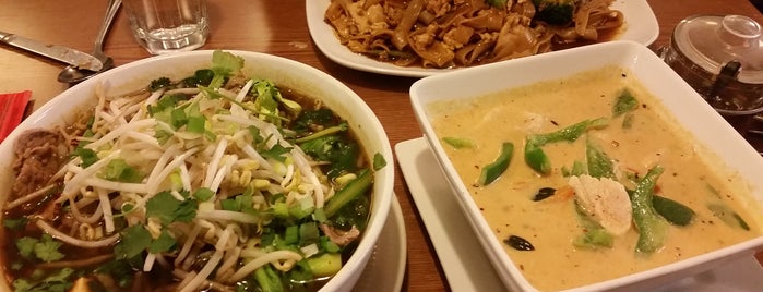 Bangkok Kitchen is one of Favorite Restaurants.