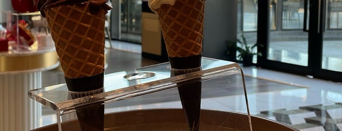 Godiva is one of Where to go in jeddah city <3.
