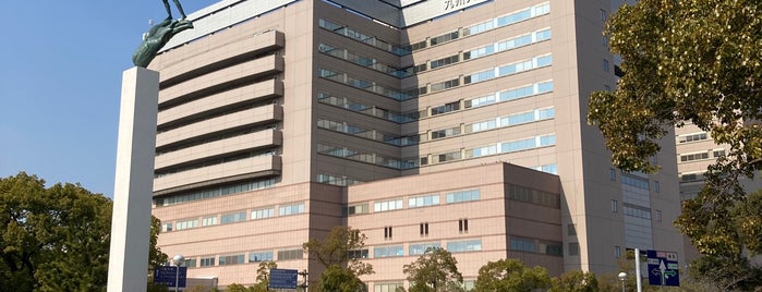 Kyushu University Hospital Campus is one of University Vol.2.