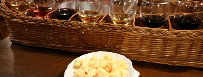 Шардоне / Chardonnay is one of Locais curtidos por Екатерина.
